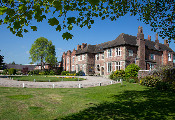 Moreton-Hall-Web.jpg